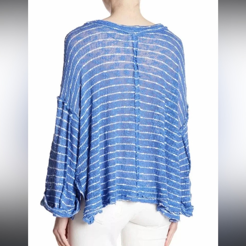free people ‘we the free’ • blue / white stripe island girl hacci knit top